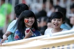 Nhan sắc Việt trên khán đài giải U21 Quốc tế Báo Thanh Niên