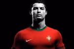 Ronaldo đại thắng Messi trên... Facebook