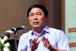 Từ tuyên bố của bầu Đệ: "Bầu Đức khinh tôi..."