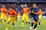 PSG 2-2 Barcelona: Ngay cả giao hữu, sao Barca vẫn ăn vạ thô thiển