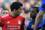 Đại chiến Liverpool - M.U: Suarez và Evra bị cưỡng chế bắt tay