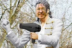 Ảnh chế tượng Sir Alex khiến fan M.U 'nóng mắt'