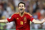 Loạt đấu súng cân não đưa Tây Ban Nha vào chung kết EURO 2012