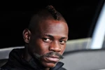 Ảnh hài hước: Khi Sir Alex, Balotelli, Chicharito... mọc râu