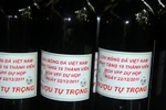 3 chai 'rượu tự trọng' gửi 3 sếp VFF