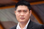 Chán bóng đá, bầu Thụy 'đem con bỏ chợ'