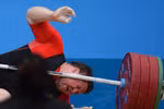 Rùng mình tai nạn thứ 3 môn cử tạ Olympic: Tạ 196kg rơi trúng người