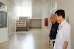 Nhà trường phòng chống virus Corona trước khi học sinh trở lại lớp