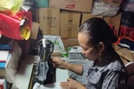 Những tấm áo yêu thương cho học sinh và đồng bào nghèo của cô giáo mầm non 