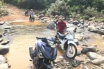 Gian nan gieo chữ nơi đầu nguồn sông Bến Hải