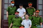 Đỗ Mạnh Tuấn khai được Vinh khuyên nhận hết, vợ con ở ngoài có anh chị lo