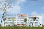 Sai phạm ở trung tâm sát hạch lái xe thuộc CĐ Lào Cai: Không kỷ luật hiệu trưởng
