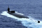 Máy bay săn ngầm Trung Quốc ra đến vùng biển quốc tế là bị Mỹ theo dõi