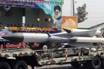 Iran năm 2016 sẽ sản xuất tên lửa phòng không mới vượt S-300 Nga?