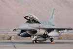 Bán tàu hộ vệ tên lửa, F-16C/D cho Đài Loan: TQ lại hục hặc với Mỹ