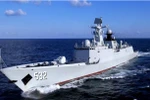 Tàu hộ vệ 054A Trung Quốc vừa bố trí thêm ở biển Hoa Đông vừa tuần tra Biển Đông