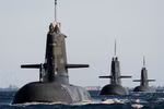 Nhật Bản cầu viện Anh để tranh đơn đặt hàng tàu ngầm Australia