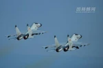 J-11 Hạm đội Nam Hải Trung Quốc tập trận tấn công 