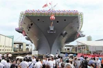 Tàu sân bay trực thăng Izumo có thể mang theo 20 máy bay F-35