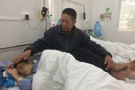 “Tôi chỉ muốn được đau thay nó”