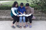 Hòa Bình: Học sinh THPT ở xã vừa đạt chuẩn NTM không được hỗ trợ học phí