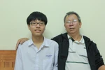 Bố của nam sinh học giỏi mắc ung thư: "Không có bảo hiểm y tế thì sao trụ được"