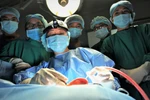 GS Trần Phan Chung Thủy: Chọn nghề y là vất vả nhưng giúp được nhiều người