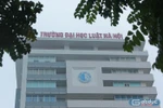 Tỷ lệ tốt nghiệp đúng hạn ngành ngôn ngữ Anh thấp, Trường ĐH Luật Hà Nội lý giải
