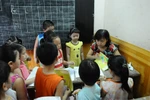 Cấm dạy thêm: Cấm ai?