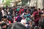 Niềm tin mù quáng vào những “ông thần, bà thánh”!