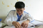 Cậu học trò khiếm thính sở hữu nhiều giải thưởng