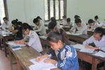 Nghệ An: 4 thí sinh và 8 giám thị bị đình chỉ trong môn thi đầu tiên