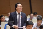 Bộ trưởng Phùng Xuân Nhạ và 23 đại học tự chủ sẽ còn rất vất vả