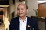 "Nói thì hay, làm thì dở, chỉ xoay xở để làm lãnh đạo"