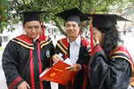 Siết chặt đầu vào đào tạo thạc sĩ