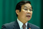 Bộ trưởng Nguyễn Bắc Son trả lời chất vấn về tăng cước 3G