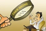 Lương thấp, tham nhũng vặt và những chiếc phong bì bôi trơn