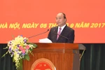 "Cuộc sống có nhiều thử thách thì chúng ta càng phải tu dưỡng đạo đức"