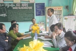 Đuổi học nữ sinh lớp 8 lên Facebook chống phá kỳ thi