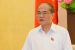 Chủ tịch Quốc hội: "Tôi cảnh báo trước là không có phí phiếc gì đâu đấy"