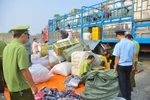 Xử lý nghiêm những trường hợp bảo kê, tiếp tay cho buôn lậu