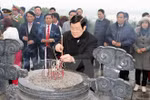 Chủ tịch nước dâng hương tưởng nhớ các bậc lãnh đạo tiền bối