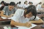 Tự chủ tài chính “nửa vời” và câu chuyện thu vượt, thu sai