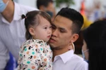 Sự tử tế cũng bị "ném đá", nhiều người vô cảm và thiếu tình thương