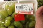 Vụ nho dán cờ Trung Quốc ở Big C: Cần sự vào cuộc của cơ quan an ninh
