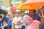 Hà Nội: Kết thúc bài thi môn Toán, nhiều học sinh tự tin đạt điểm 9, điểm 10