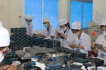 Lương thấp, thường tiếp xúc hóa chất khiến ngành Dược trường CĐ khó thu hút SV 