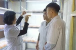 Công nghệ sinh học kén người học, ĐH Mở Hà Nội tạo hứng thú cho SV ra sao?