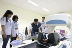 ĐH Nguyễn Tất Thành: SV Kỹ thuật Y sinh được học điều trị bằng y học hạt nhân