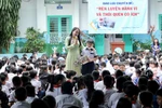 Có GV trù dập vì học sinh không đi học thêm cũng là 1 dạng bạo lực học đường